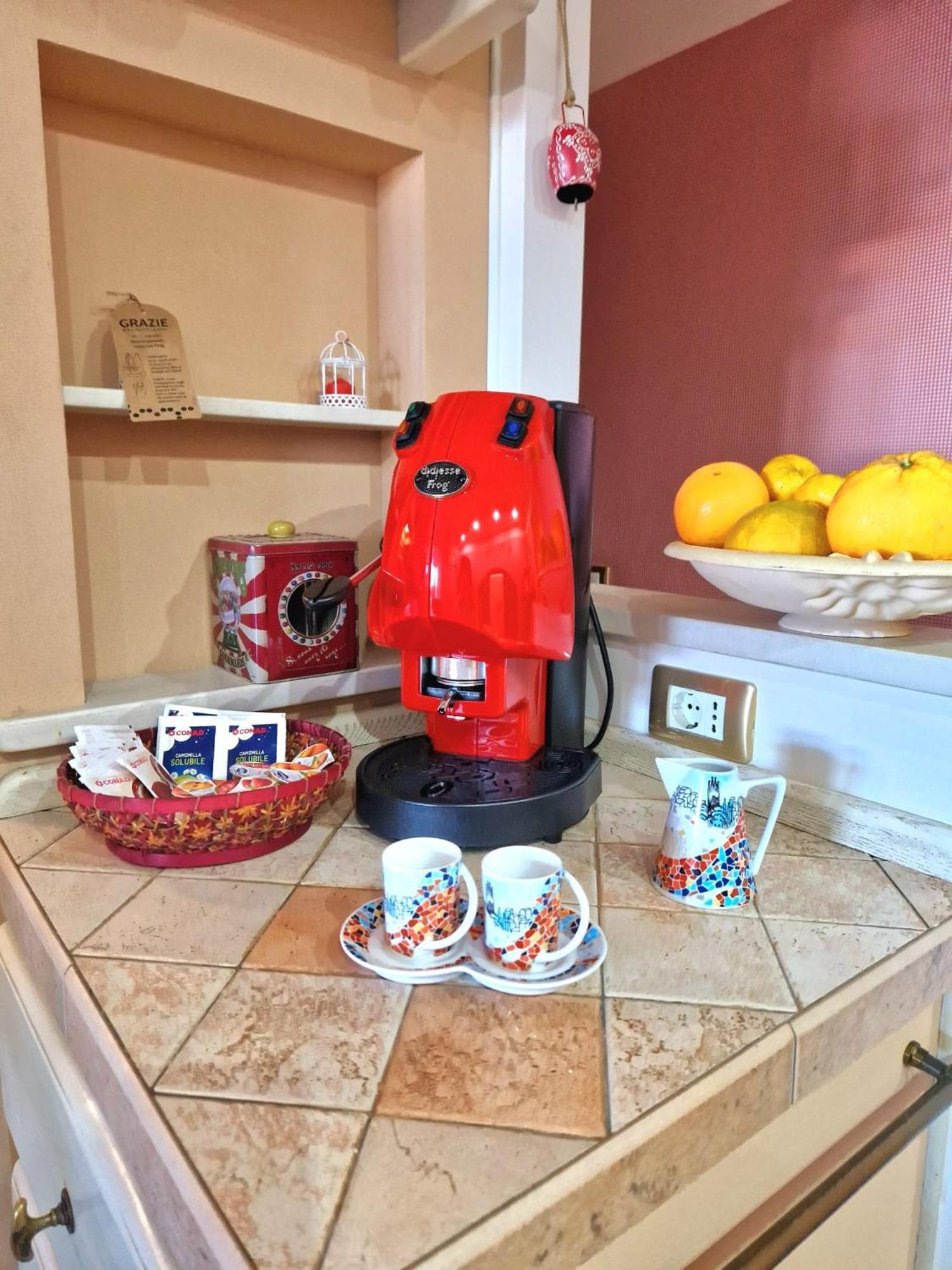 Fuga A Napoli Apartment ภายนอก รูปภาพ